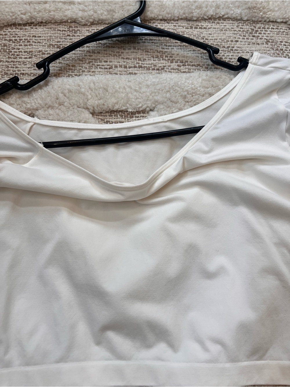 ALO Asymmetric Sheer Glow Long Sleeve XS Ivory Cream - Picture 7 of 12